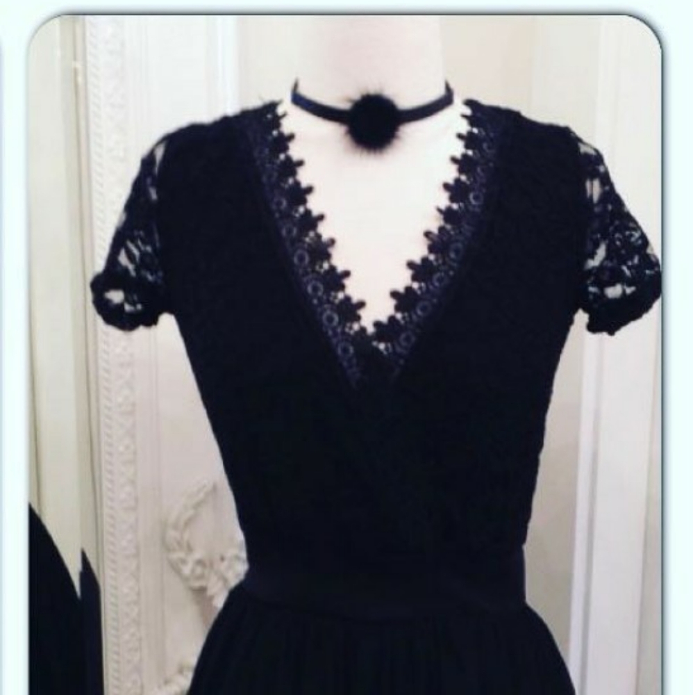 Gorgeous black dress